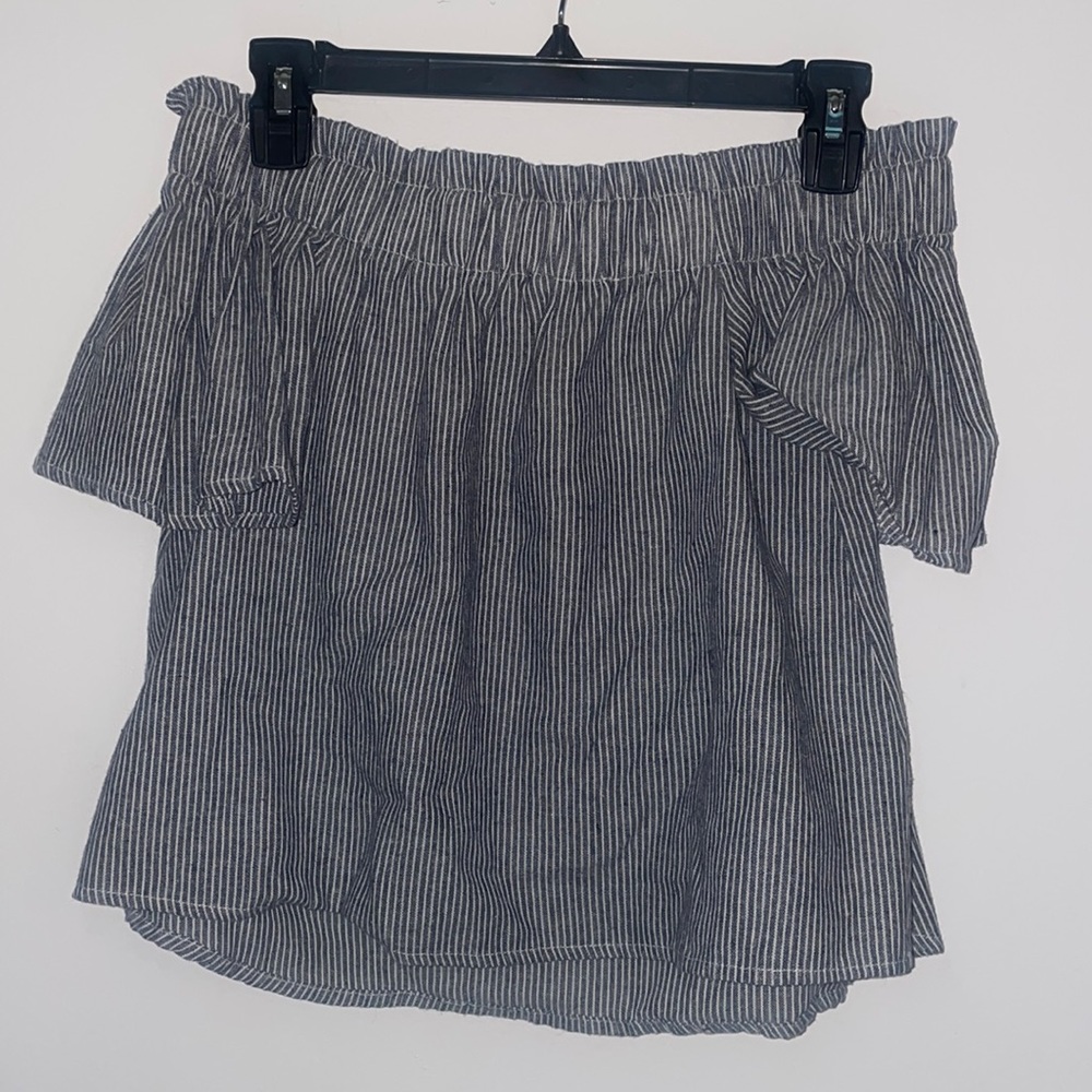 Small Lulus Off The Shoulder Top